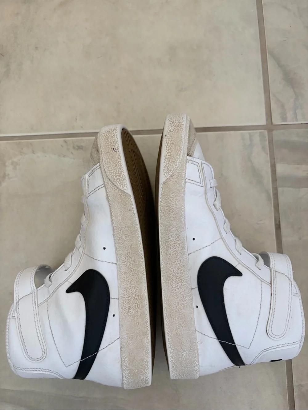 Nike Kids' Blazers with Black Swoosh